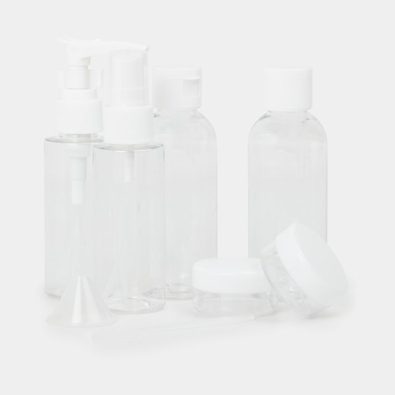 kit-de-recipientes-para-viaje-x8-piezas-con-estuche-3-7701016783279