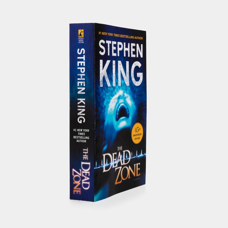 the-dead-zone-2-9781668035078