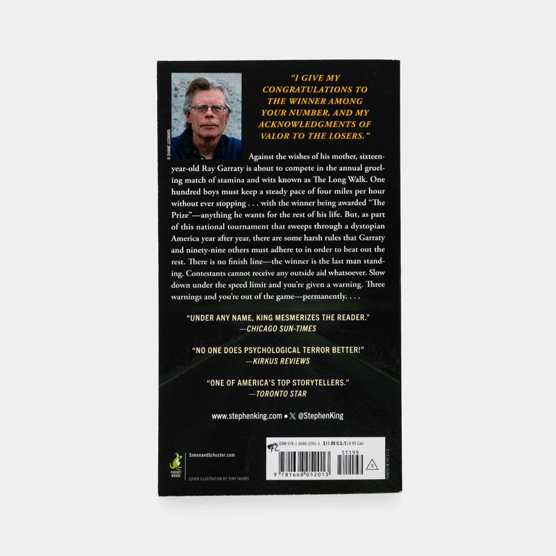 the-long-walk-3-9781668052013
