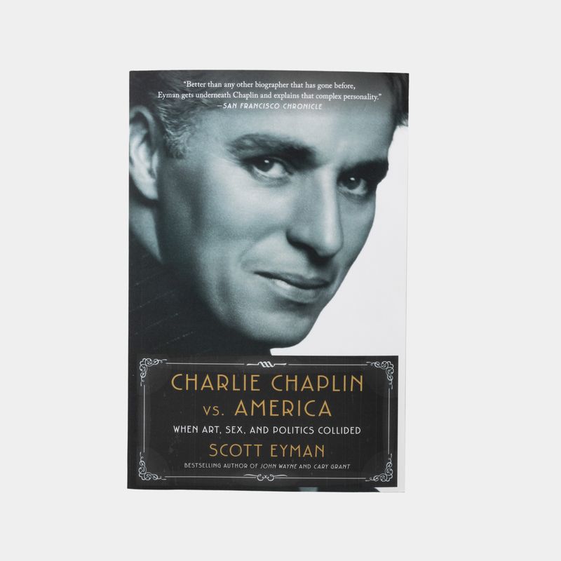 charlie-chaplin-vs-america-9781982176365